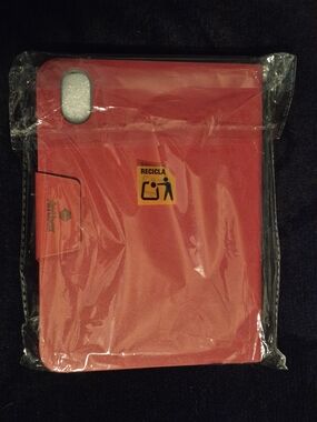 Antbox Red Vegan Leather Tablet Case Cover Holder 8 x 6 Inches New In Packaging